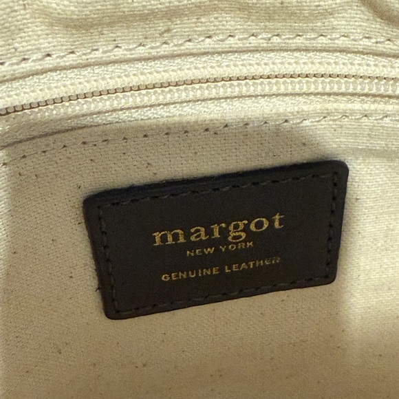 Margot Brown Crossbody Bag with Slouchy Design and Soft Material - Picture 6 of 8